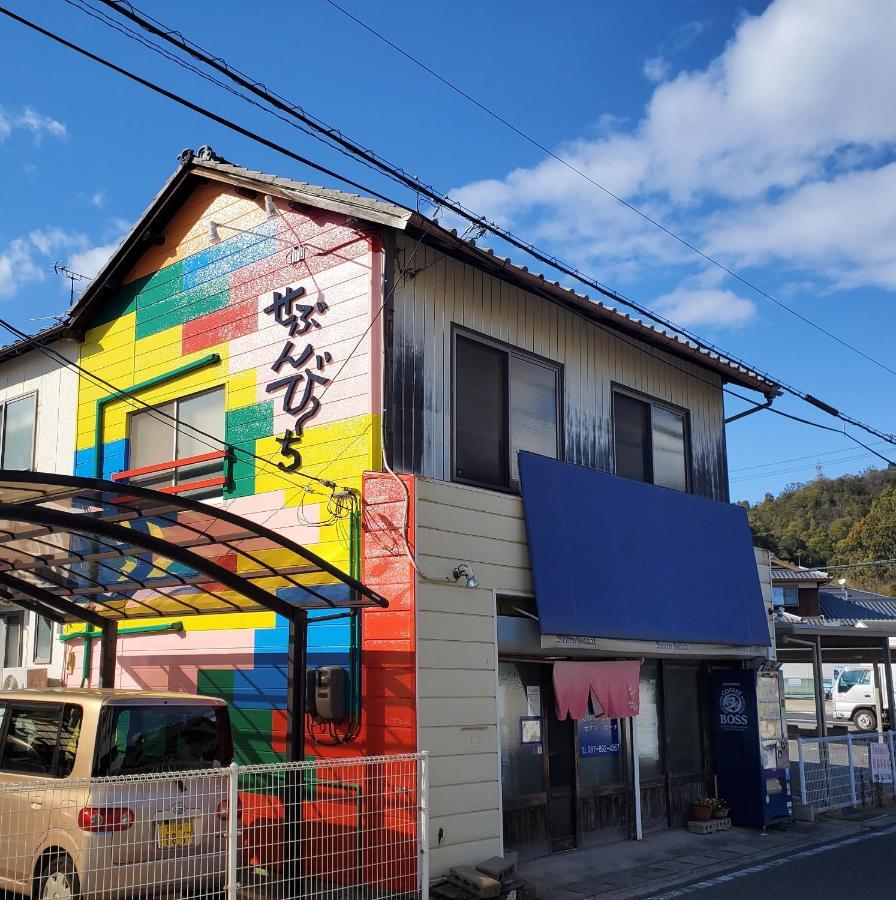 Yado Seven Beach Naoshima Exterior foto